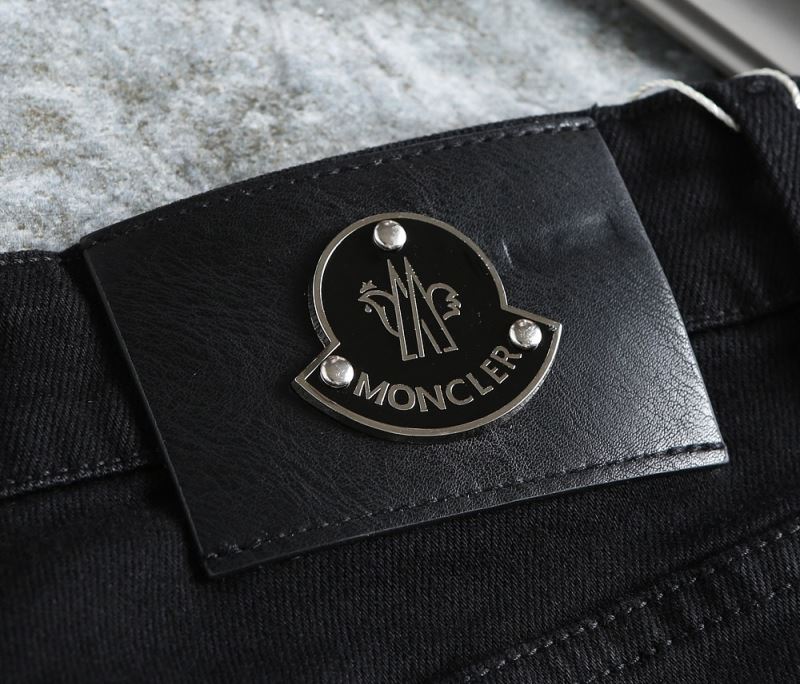 Moncler Jeans